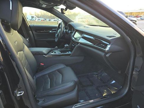 Used 2018 Cadillac CT6 Platinum image 7