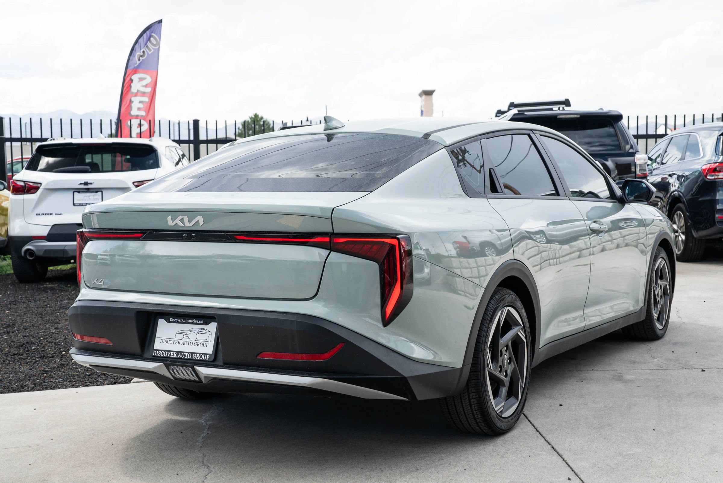 Used 2025 Kia K4 EX FWD image 9