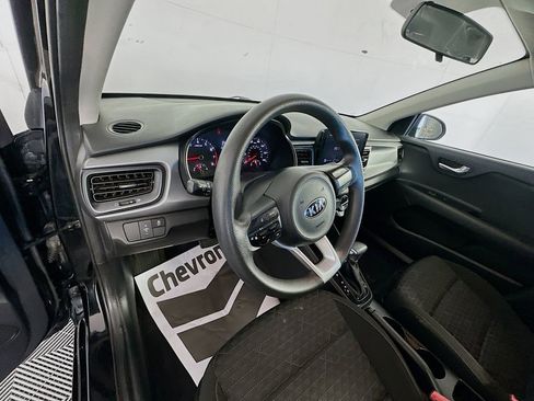 Used 2021 Kia Rio LX FWD image 9