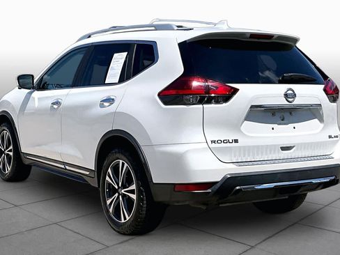Used 2017 Nissan Rogue SL w/ SL Premium Package AWD/4WD image 11