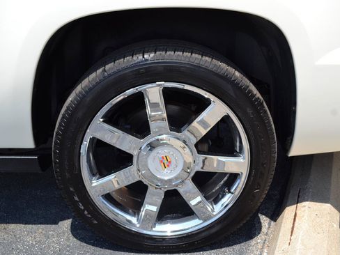 Used 2008 Cadillac Escalade EXT AWD/4WD image 59