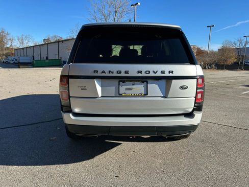 Used 2021 Land Rover Range Rover Westminster Edition image 4