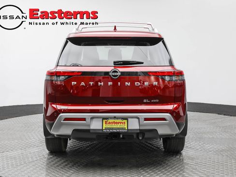 Used 2024 Nissan Pathfinder SL w/ SL Premium Package image 6