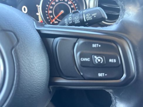 Used 2021 Jeep Wrangler Sport AWD/4WD image 22