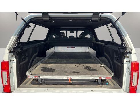 Certified 2020 Ford F350 Platinum w/ FX4 Off-Road Package AWD/4WD image 30