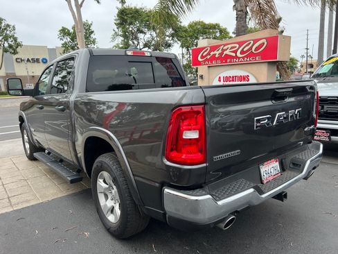 Used 2025 RAM 1500 Big Horn AWD/4WD image 7