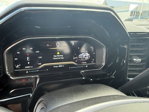 Used 2024 GMC Sierra 1500 SLT image 27