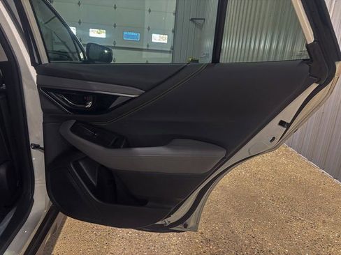 Used 2023 Subaru Outback Onyx Edition w/ Popular Package #2 image 26