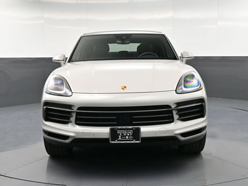 Certified 2023 Porsche Cayenne Coupe image 11