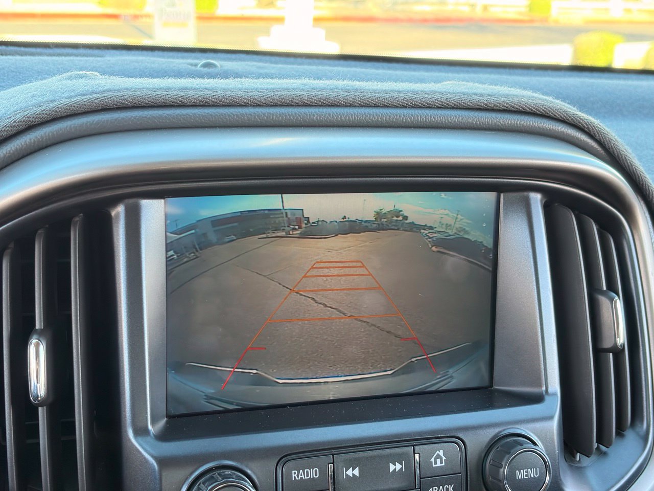 Used 2017 Chevrolet Colorado Z71 RWD image 23