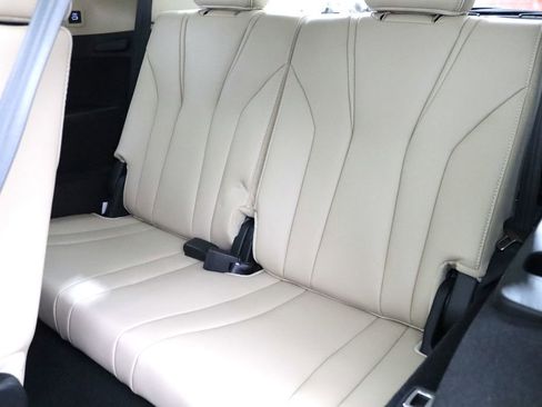 Used 2026 Acura MDX w/ Advance Package image 12