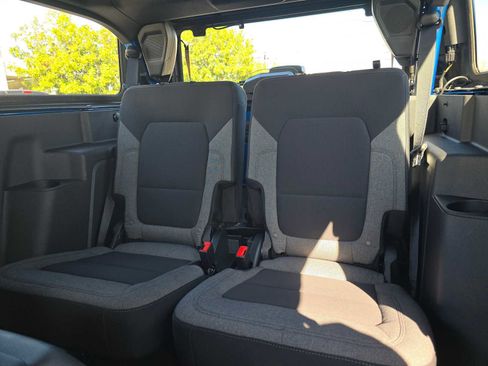 Used 2021 Ford Bronco 2-Door w/ Sasquatch Package image 16