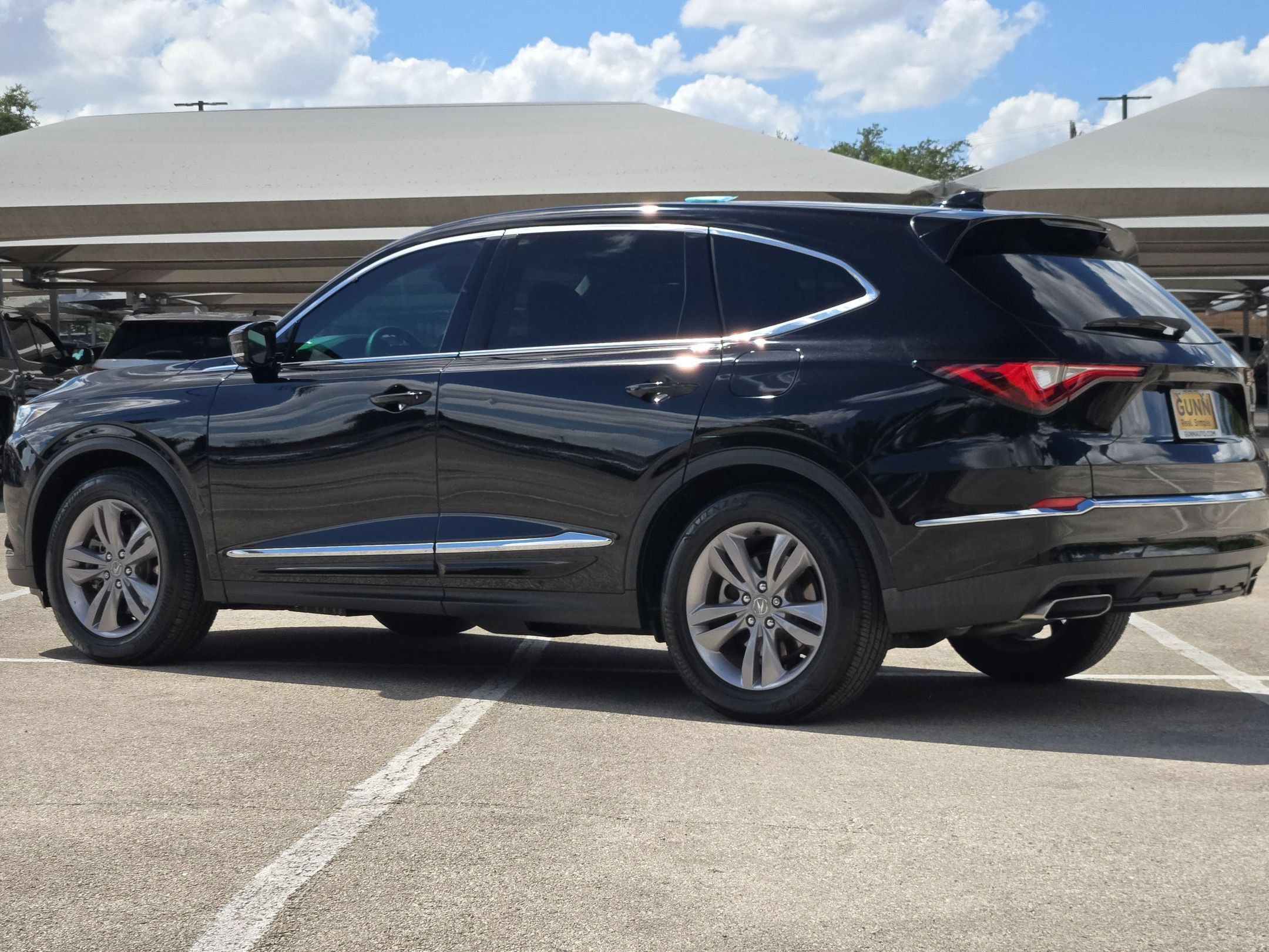 Certified 2023 Acura MDX FWD image 5