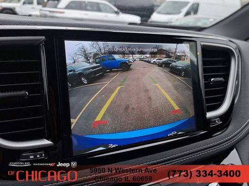 New 2026 Chrysler Pacifica Select w/ S Appearance Package FWD image 34