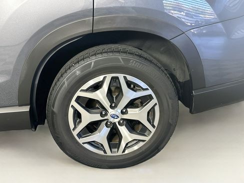 Used 2022 Subaru Forester Premium AWD/4WD image 11