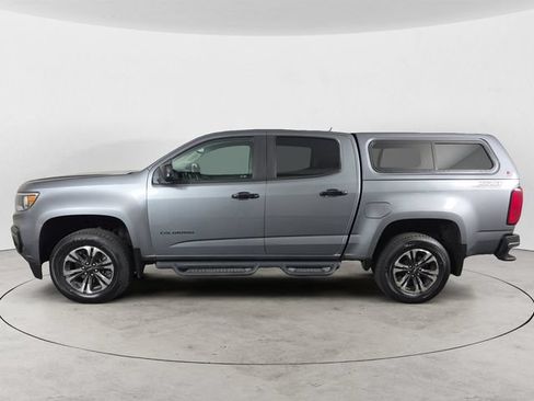 Certified 2022 Chevrolet Colorado Z71 w/ LPO, Tonneau and Step Package AWD/4WD image 8