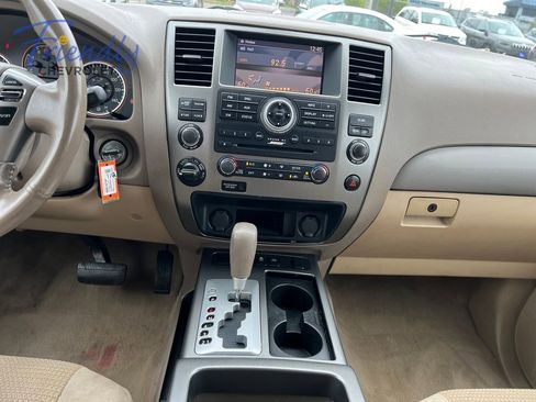 Used 2013 Nissan Armada SV AWD/4WD image 15