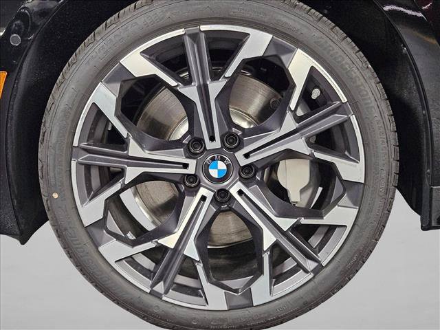 Used 2026 BMW 330i Sedan w/ Premium Package RWD image 16