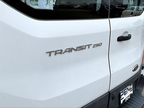 Used 2016 Ford Transit 250 130 Low Roof w/ Exterior Upgrade Package RWD image 25