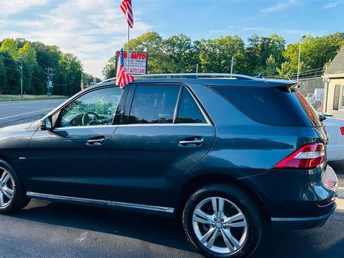 Used 2012 Mercedes-Benz ML 350 ML 350 AWD 4MATIC 4DR SUV image 3