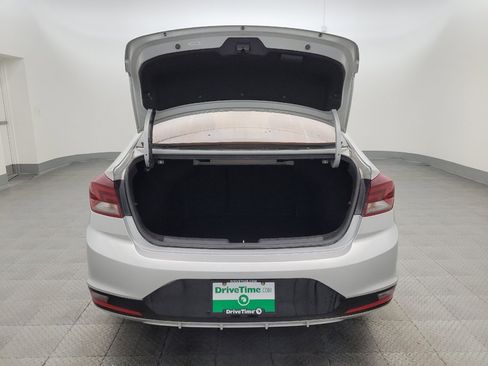 Used 2019 Hyundai Elantra SEL image 29