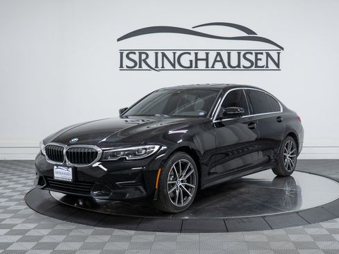 Used 2019 BMW 330i xDrive Sedan w/ Premium Package image 1