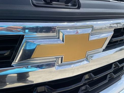 Used 2025 Chevrolet Silverado 1500 LT AWD/4WD image 31