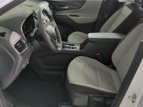 Used 2023 Chevrolet Equinox LS w/ Sport Edition image 13