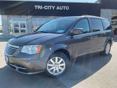 Used 2015 Chrysler Town & Country LX