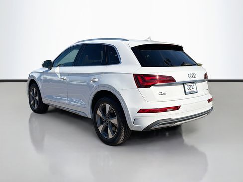 Certified 2023 Audi Q5 2.0T Premium w/ Convenience Package image 5
