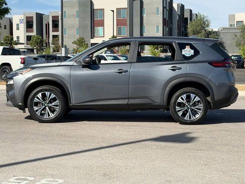 Certified 2023 Nissan Rogue SV FWD image 2