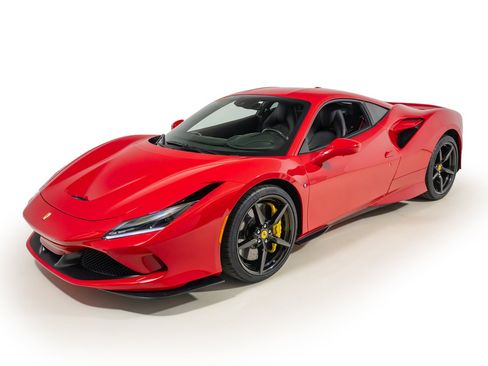 Certified 2021 Ferrari F8 Tributo RWD image 2