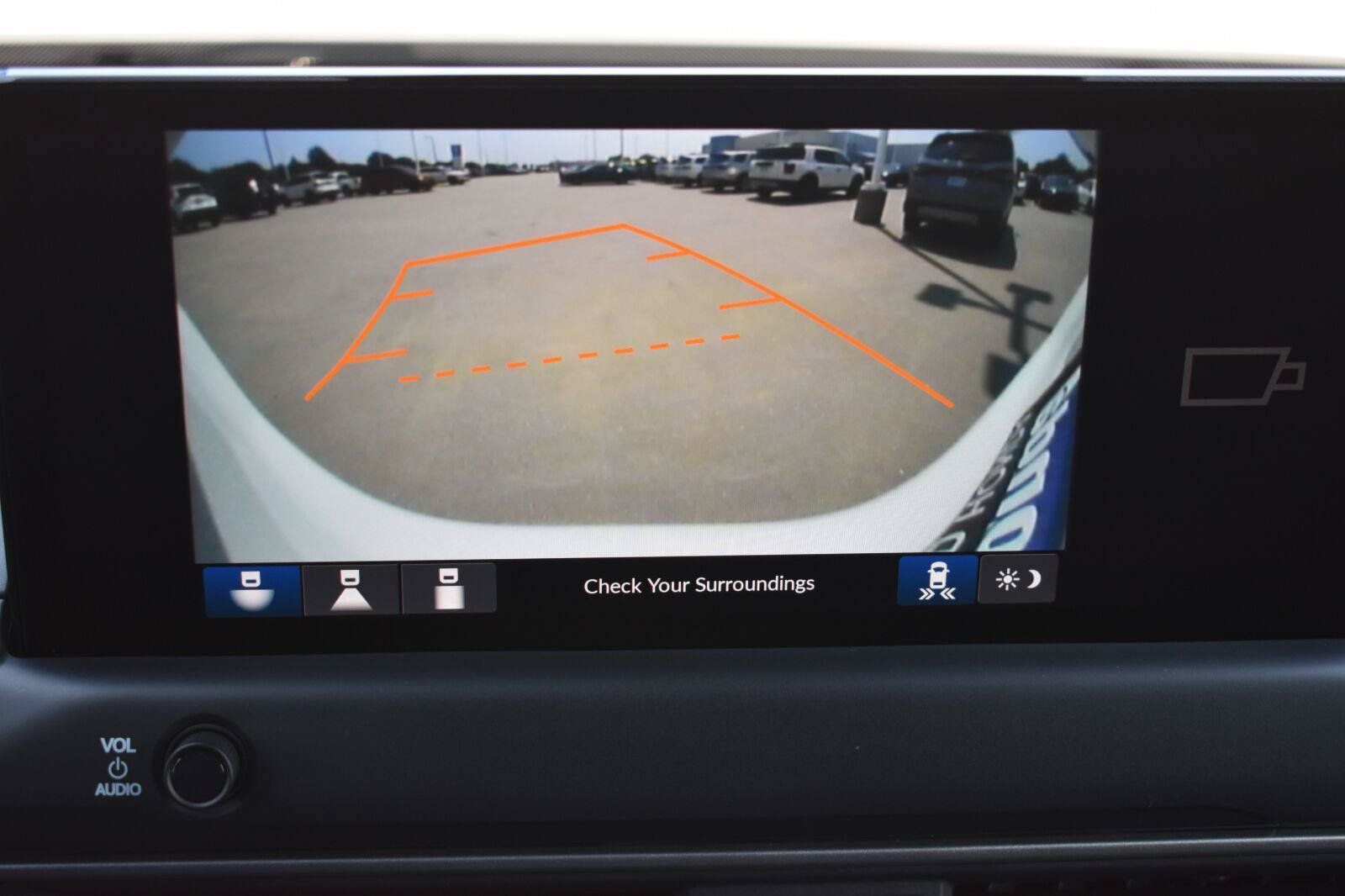 New 2026 Honda Pilot Sport image 4