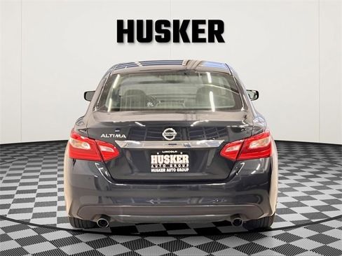 Used 2017 Nissan Altima 2.5 S w/ Power Driver Seat Package image 5