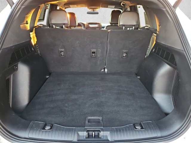 Used 2023 Ford Escape ST-Line w/ Tech Pack #1 AWD/4WD image 6