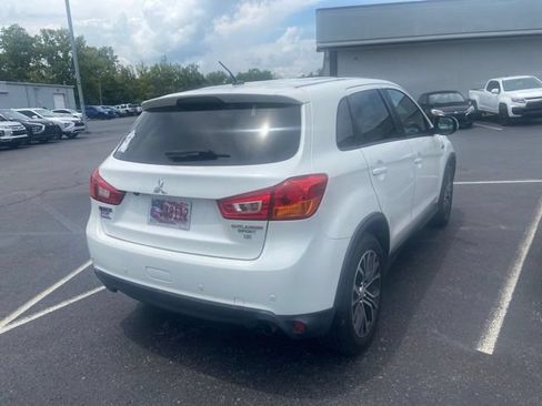 Used 2016 Mitsubishi Outlander Sport SE FWD image 4