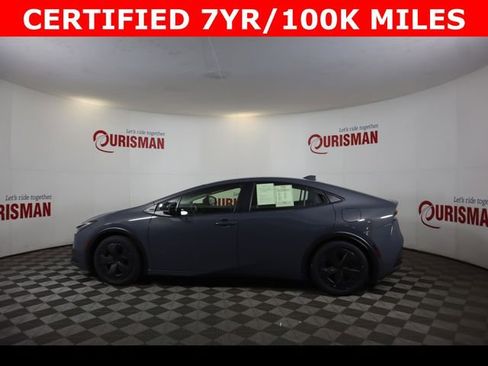 Used 2024 Toyota Prius LE image 8