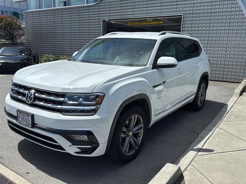 Used 2019 Volkswagen Atlas SE w/ Towing Package AWD/4WD image 1