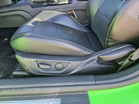 Used 2019 Ford Mustang GT Premium w/ Carbon Sport Interior Package image 11