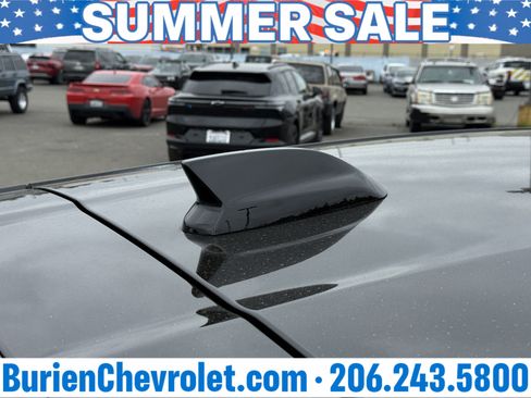 New 2027 Chevrolet Bolt LT w/ Comfort Package FWD image 39