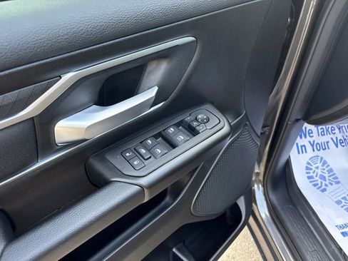 Used 2025 RAM 1500 Big Horn AWD/4WD image 19