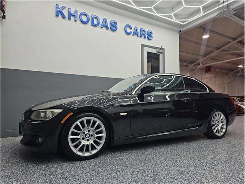 Used 2013 BMW 328i Convertible image 2