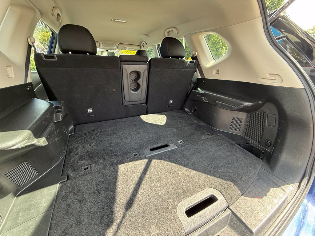 Used 2018 Nissan Rogue S FWD image 26