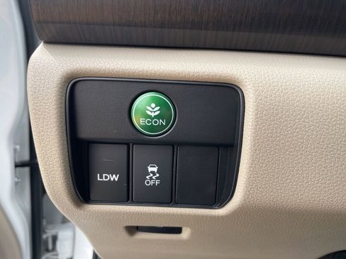 Used 2014 Honda Accord EX-L image 23