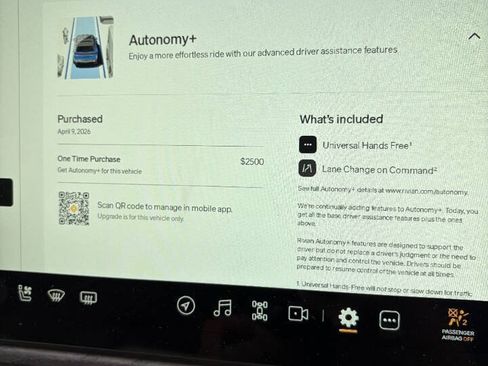 Used 2025 Rivian R1S Adventure AWD/4WD image 30