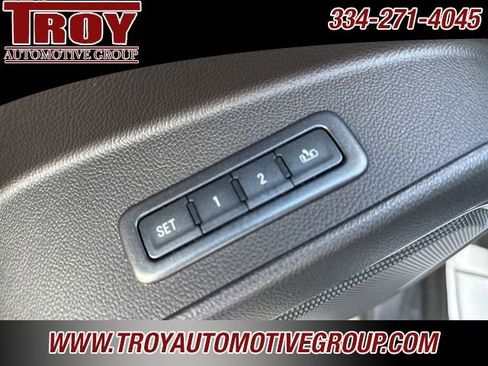 Used 2015 Chevrolet Tahoe LTZ image 22