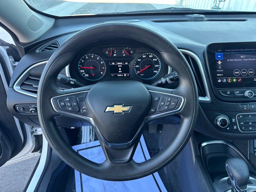 Used 2024 Chevrolet Malibu LT FWD image 18
