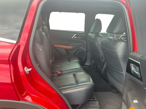 Used 2022 Mitsubishi Outlander SEL FWD image 23