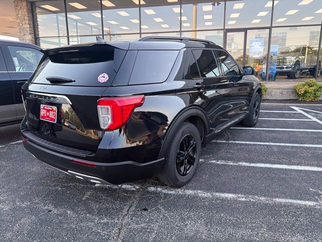 Used 2022 Ford Explorer XLT w/ Equipment Group 202A RWD image 4