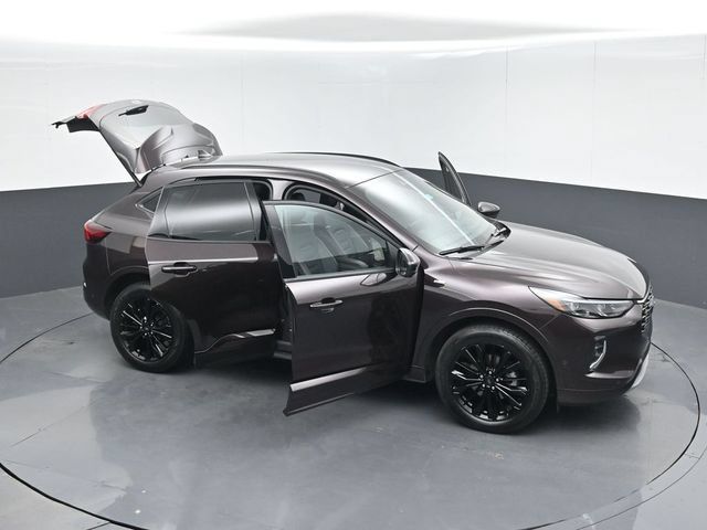 Certified 2023 Ford Escape ST-Line Elite w/ Premium Technology Package AWD/4WD image 63